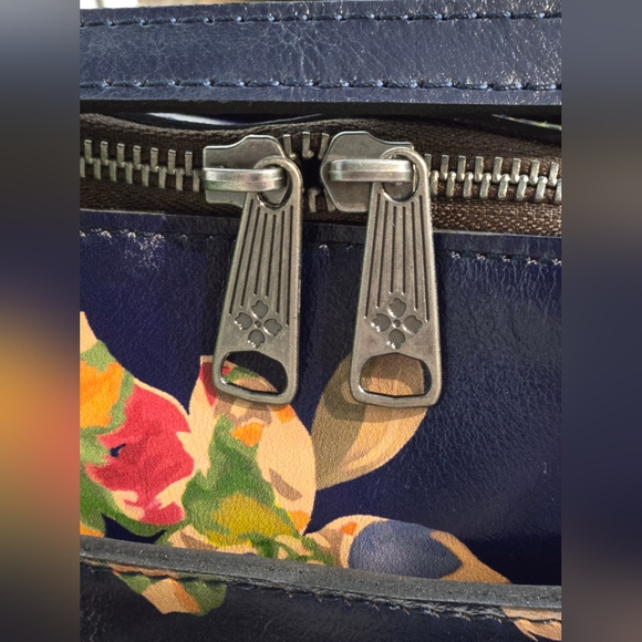 Patricia Nash Navy & Floral Crossbody Bag - Picture 6 of 9